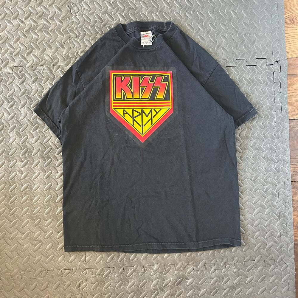 Vintage KISS Army Logo Graphic T-Shirt